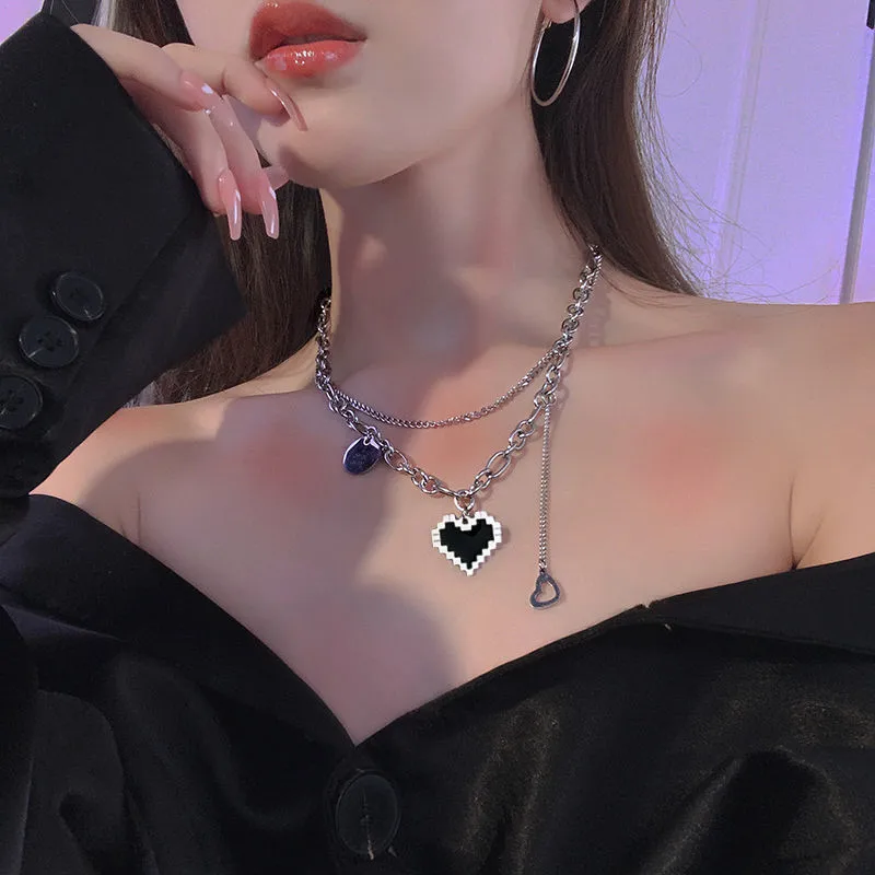 Autumn Mosaic Black Love Necklace Female Ns Hip Hop Niche Design Simple Letter Pendant Collarbone Chain 1