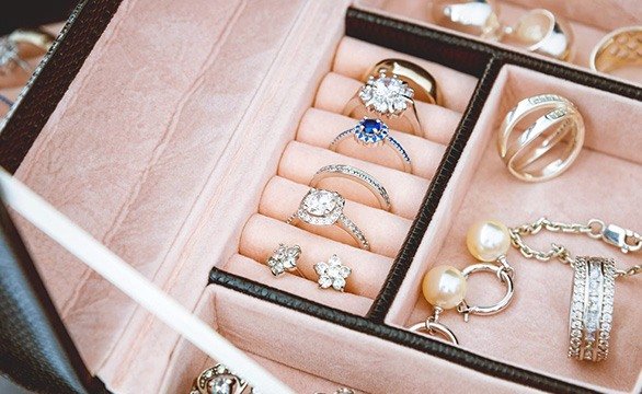 jewellery video img 1